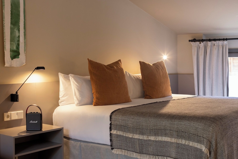 Can Aulí Luxury Retreat — Hotel rooms in Pollenca, Balearic Islands