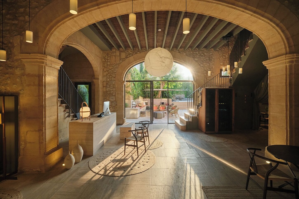 Can Aulí Luxury Retreat — Hotel building in Pollenca, Balearic Islands