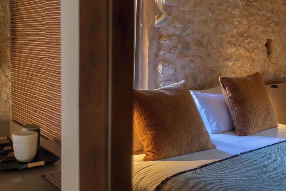Can Aulí Luxury Retreat — Hotel rooms in Pollenca, Balearic Islands