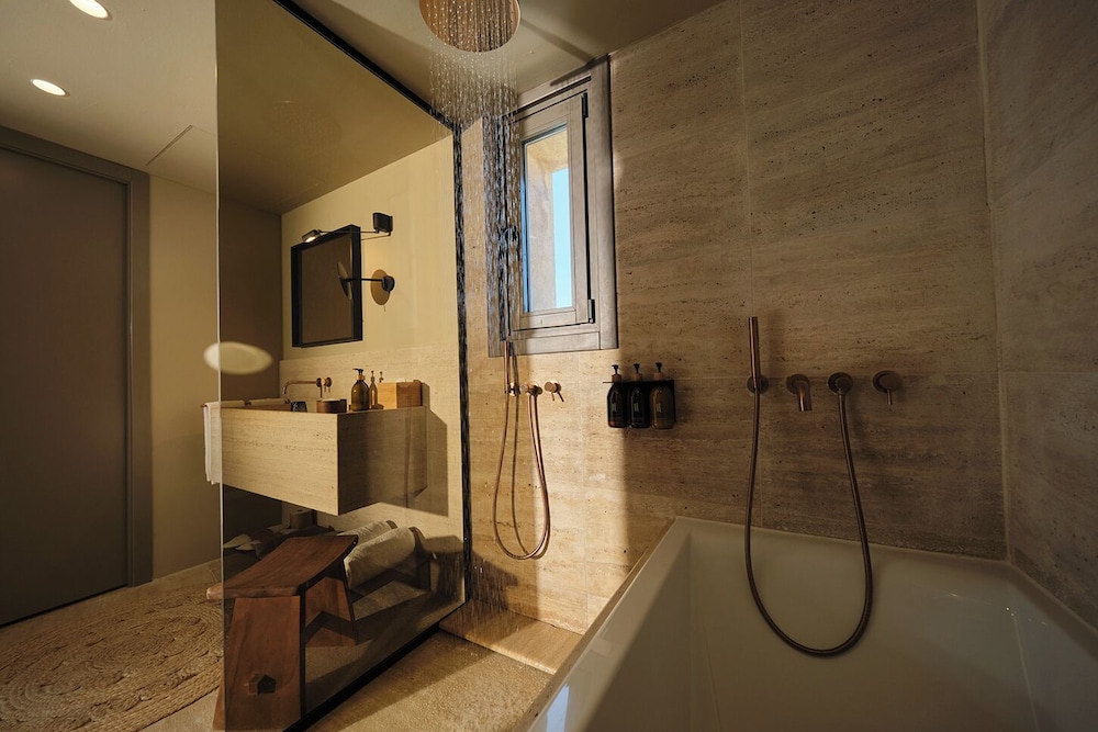 Can Aulí Luxury Retreat — Hotel rooms in Pollenca, Balearic Islands