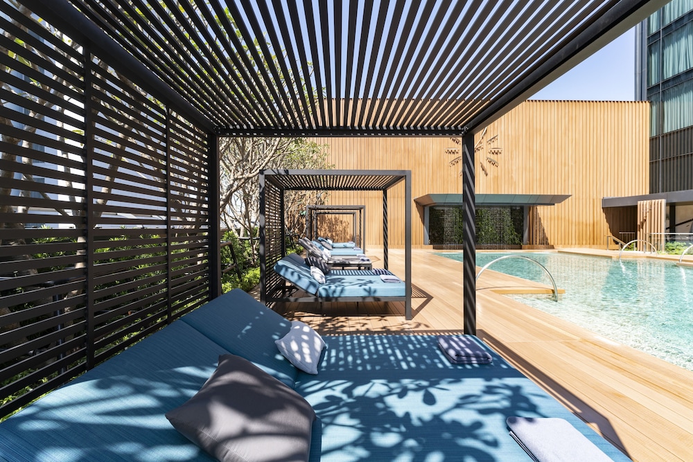 Carlton Hotel Bangkok Sukhumvit — Swimming pool in Bangkok, Bangkok
