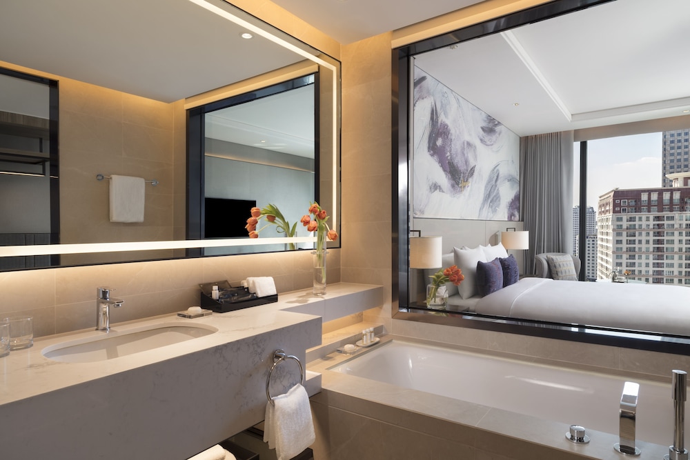 Carlton Hotel Bangkok Sukhumvit — Hotel rooms in Bangkok, Bangkok