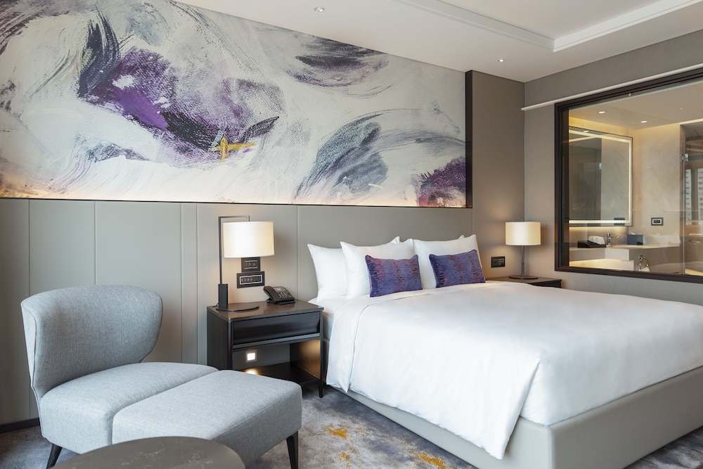 Carlton Hotel Bangkok Sukhumvit — Hotel rooms in Bangkok, Bangkok