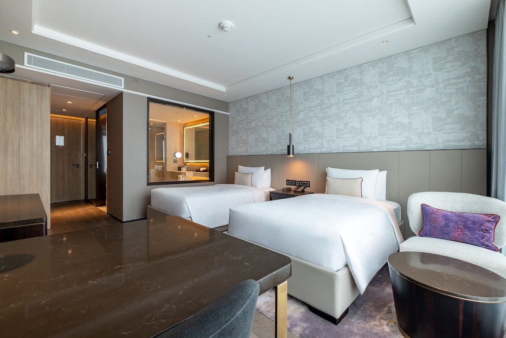 Carlton Hotel Bangkok Sukhumvit — Hotel rooms in Bangkok, Bangkok