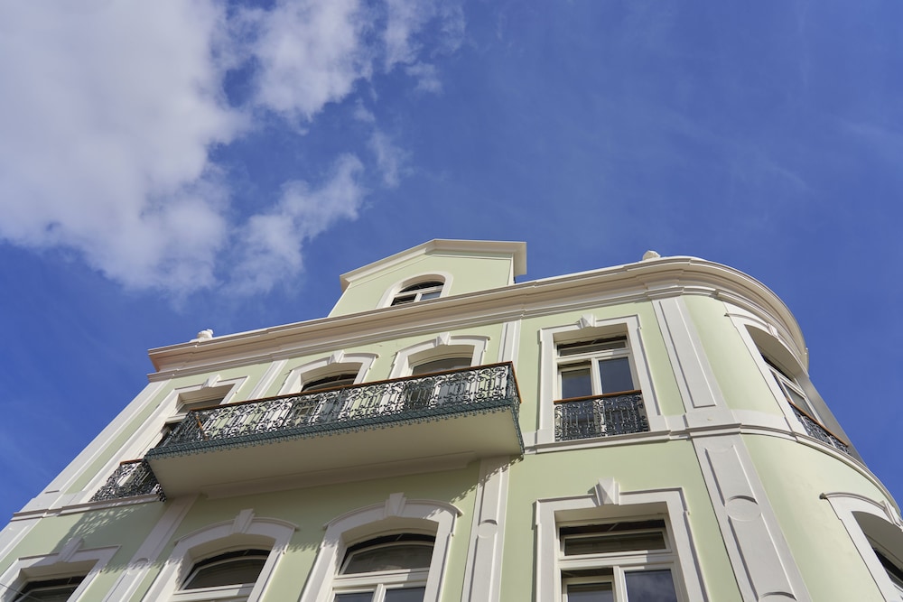 Hotel Caju — Hotel building in Funchal, Madeira