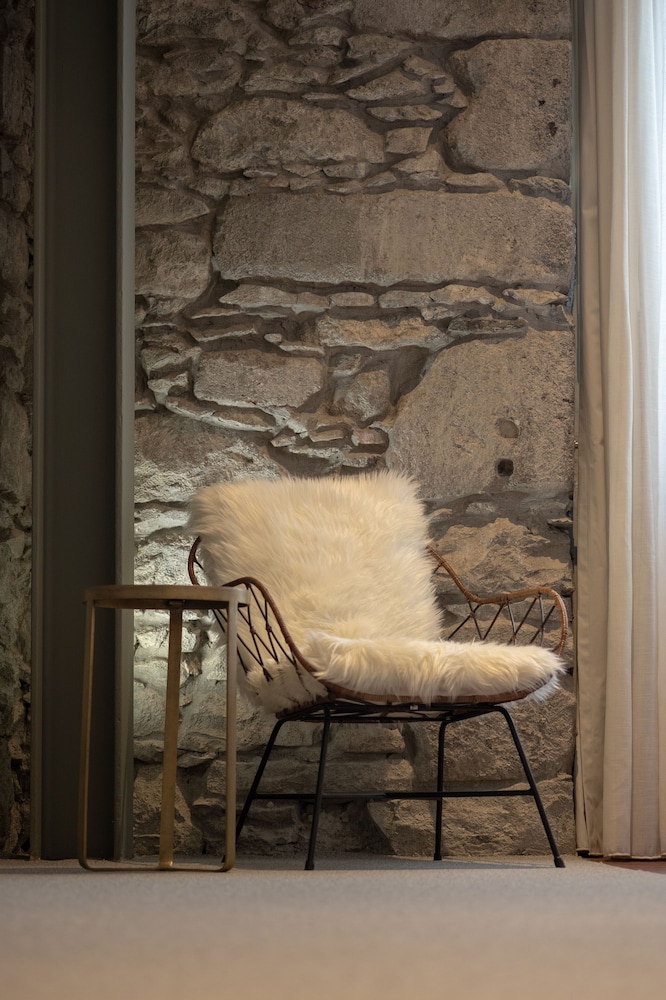 Hotel Caju — Hotel rooms in Funchal, Madeira