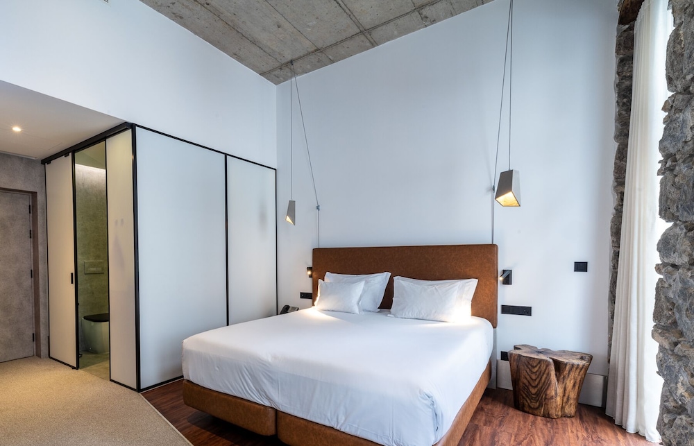 Hotel Caju — Hotel rooms in Funchal, Madeira