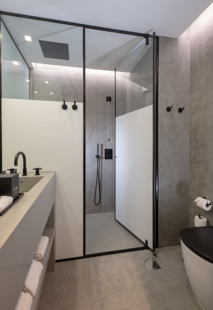 Hotel Caju — Hotel rooms in Funchal, Madeira