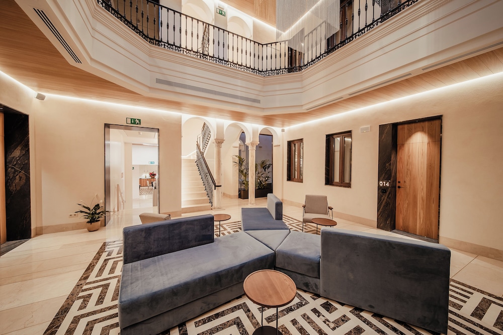 Hotel Vincci Selección Unuk 5* GL — Hotel building in Seville, Andalusia
