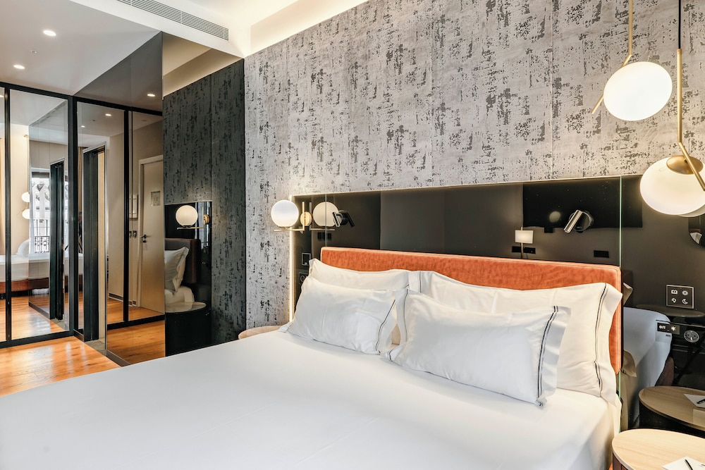 Hotel Vincci Selección Unuk 5* GL — Hotel rooms in Seville, Andalusia