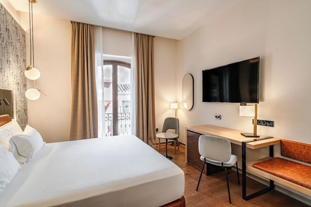 Hotel Vincci Selección Unuk 5* GL — Hotel rooms in Seville, Andalusia