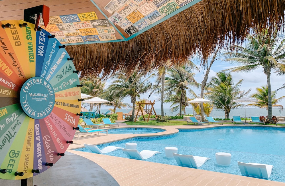 Margaritaville Island Reserve Riviera Cancún - A Karisma All-Inclusive Experience for All — Swimming pool in Puerto Morelos, Quintana Roo