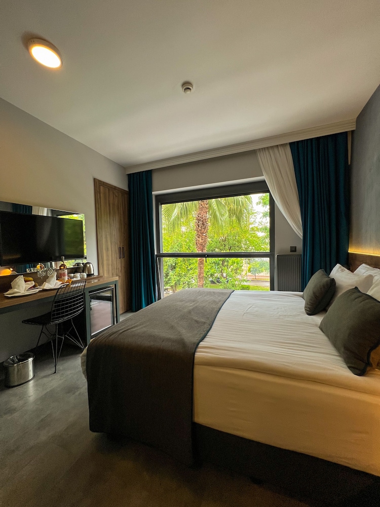 Falcon 1511 — Hotel rooms in Antalya