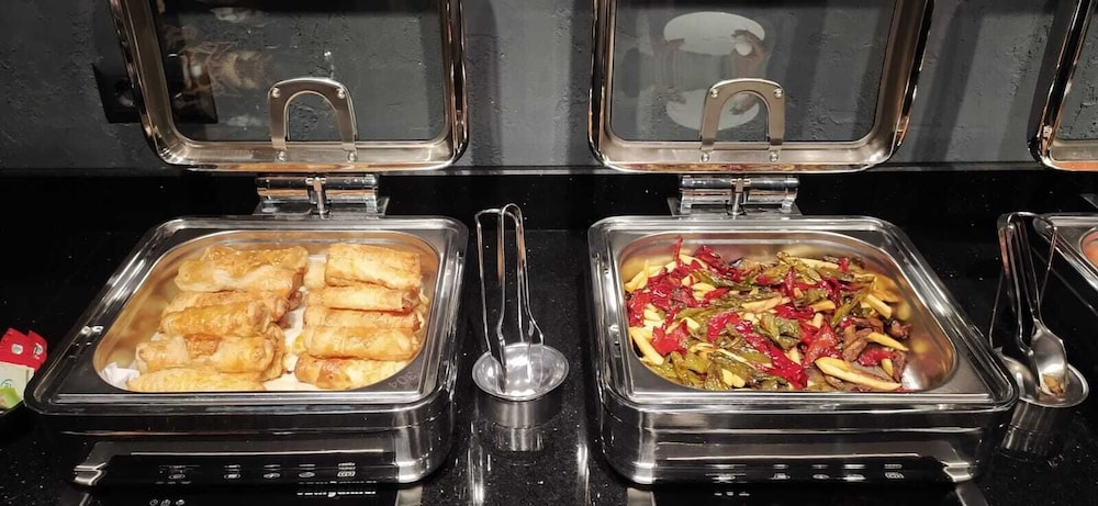 Falcon 1511 — Restaurant & bars in Antalya