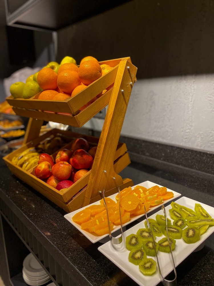 Falcon 1511 — Restaurant & bars in Antalya
