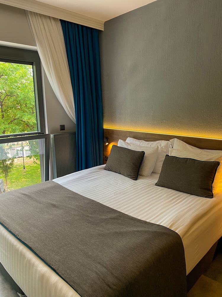Falcon 1511 — Hotel rooms in Antalya