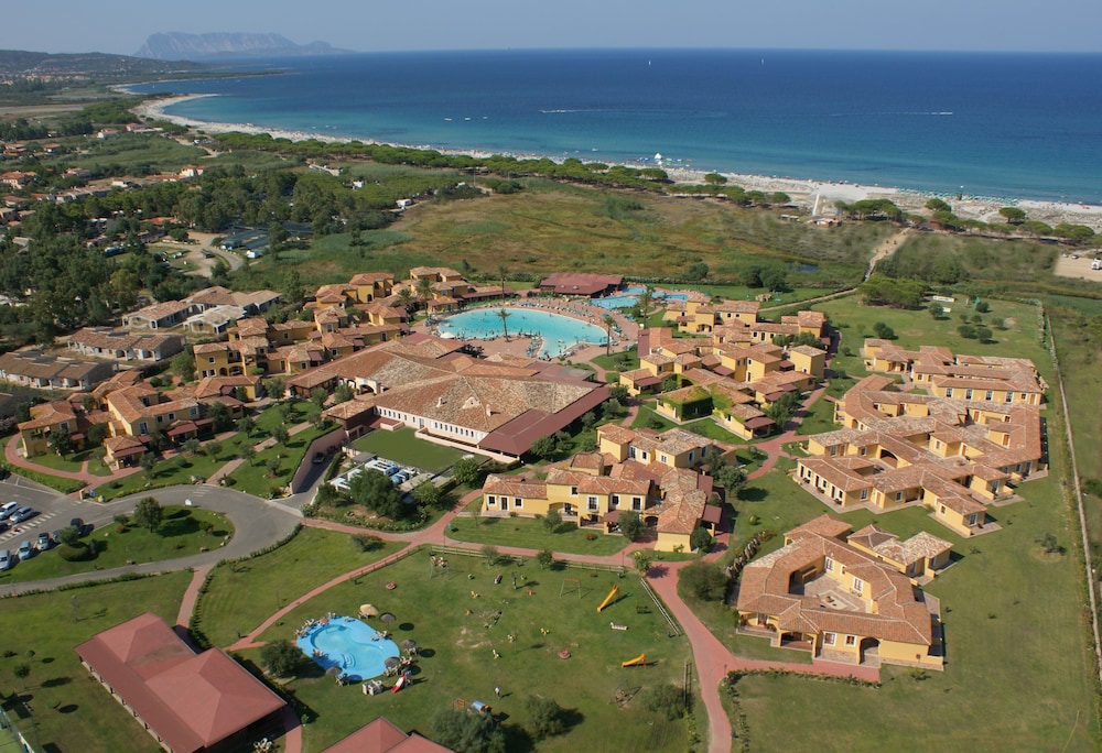 Valtur Baia Dei Pini — Hotel building in Budoni, Sardinia
