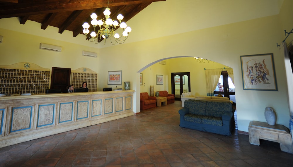 Valtur Baia Dei Pini — Hotel building in Budoni, Sardinia