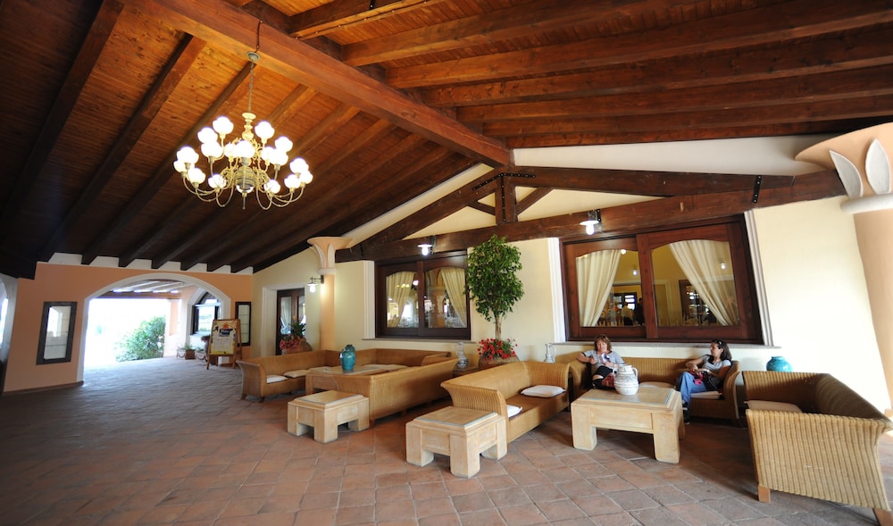 Valtur Baia Dei Pini — Hotel building in Budoni, Sardinia