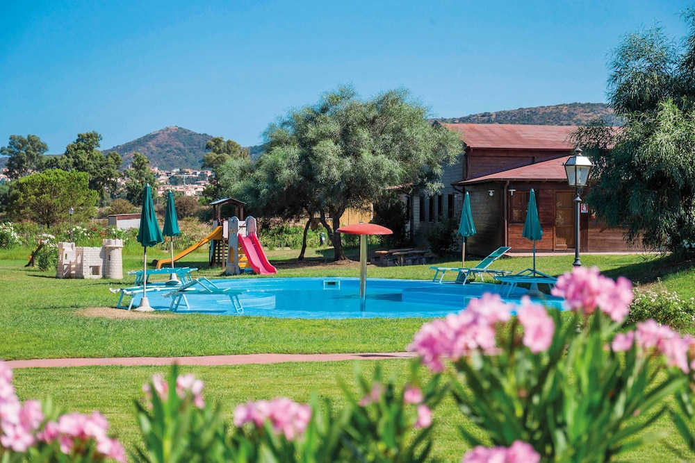 Valtur Baia Dei Pini — Swimming pool in Budoni, Sardinia