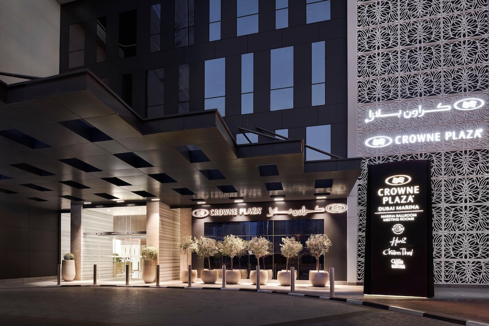 Crowne Plaza Dubai Marina by IHG — Hotel building in Dubai