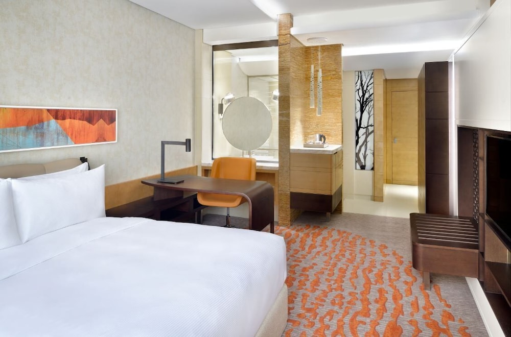 Crowne Plaza Dubai Marina by IHG — Hotel rooms in Dubai