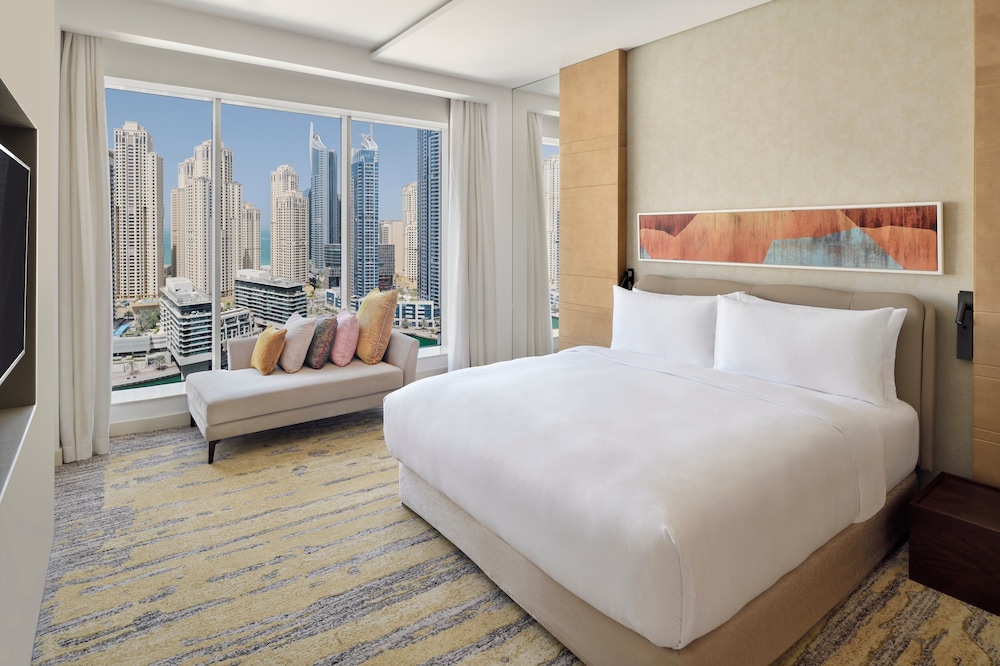 Crowne Plaza Dubai Marina by IHG — Hotel rooms in Dubai