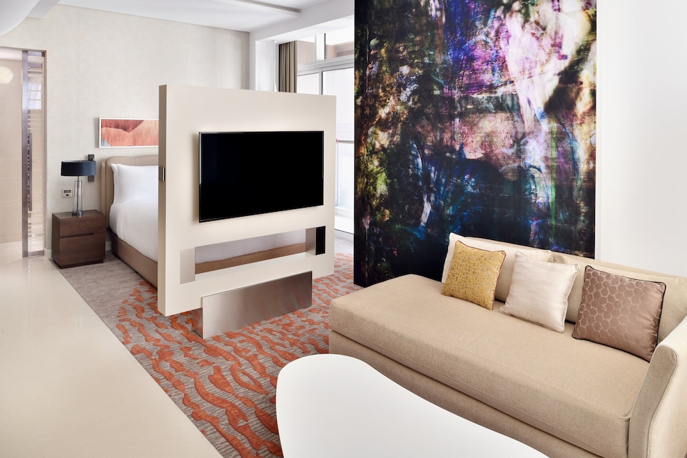 Crowne Plaza Dubai Marina by IHG — Hotel rooms in Dubai