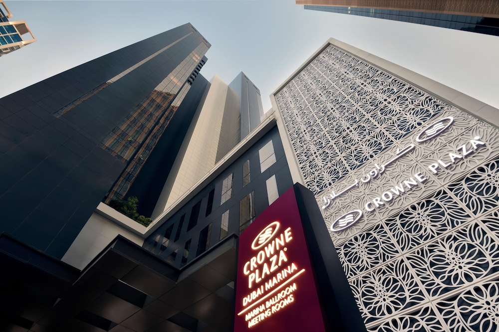 Crowne Plaza Dubai Marina by IHG — Hotel building in Dubai