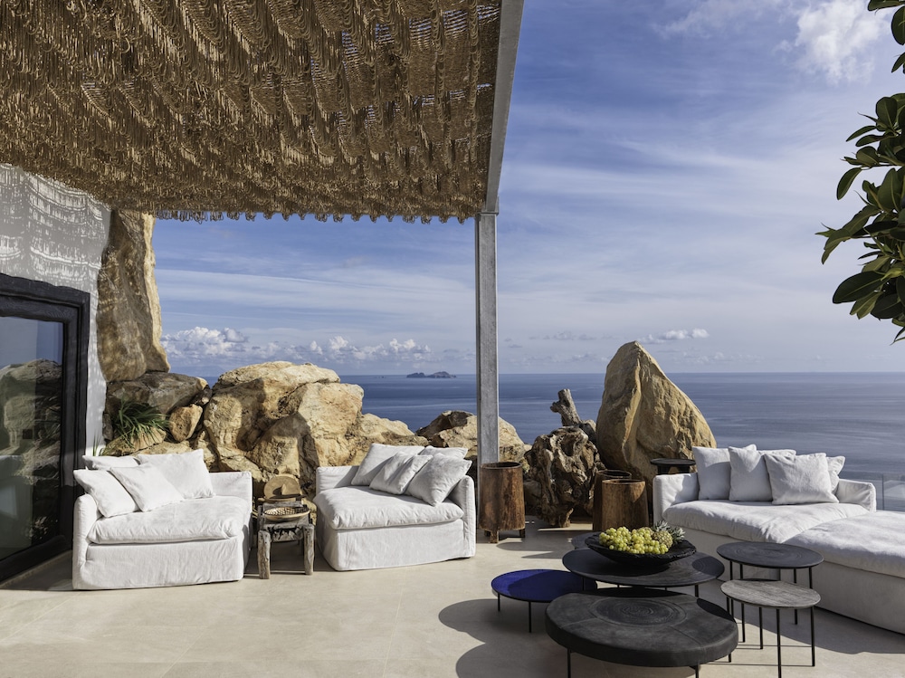 Myconian Panoptis Escape - Small Luxury Hotels of the World — Beach in Elia, South Aegean