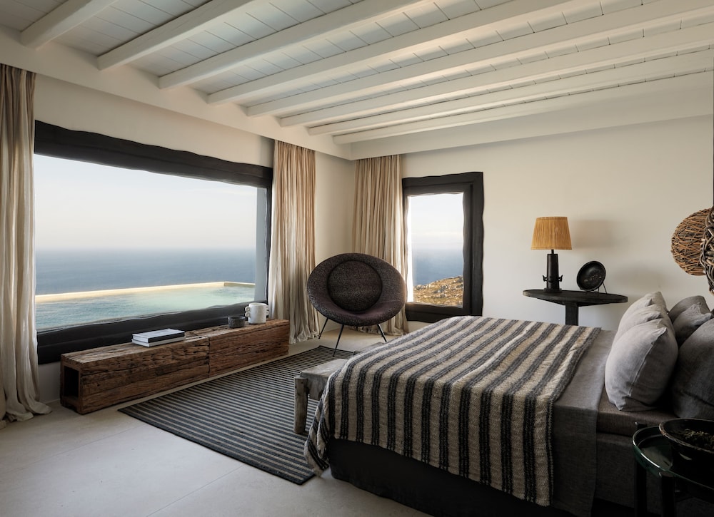 Myconian Panoptis Escape - Small Luxury Hotels of the World — Hotel rooms in Elia, South Aegean