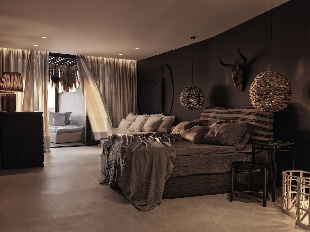 Myconian Panoptis Escape - Small Luxury Hotels of the World — Hotel rooms in Elia, South Aegean