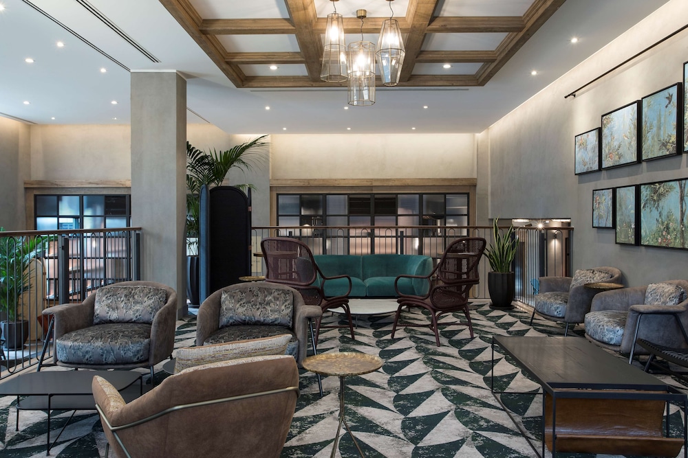DoubleTree by Hilton Rome Monti — Restaurant & bars in Rome, Lazio