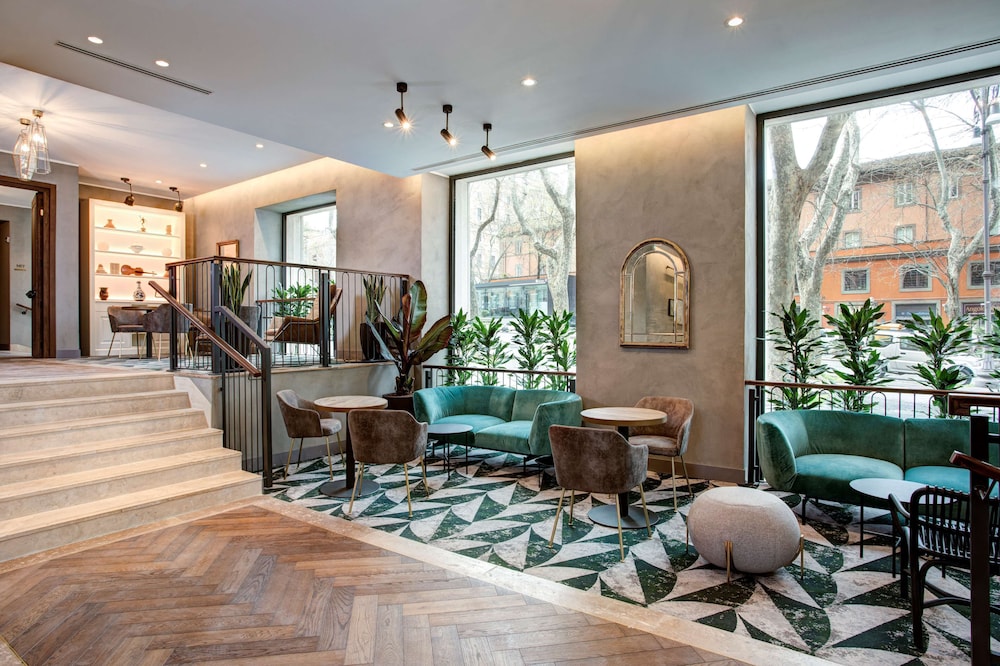 DoubleTree by Hilton Rome Monti — Restaurant & bars in Rome, Lazio