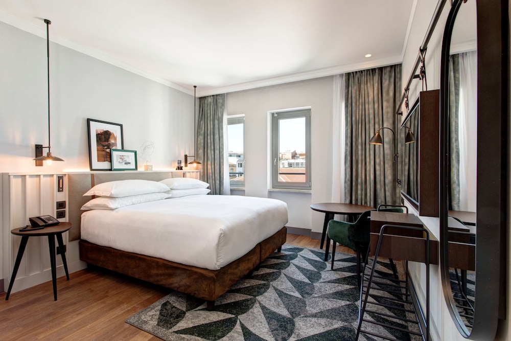 DoubleTree by Hilton Rome Monti — Hotel rooms in Rome, Lazio