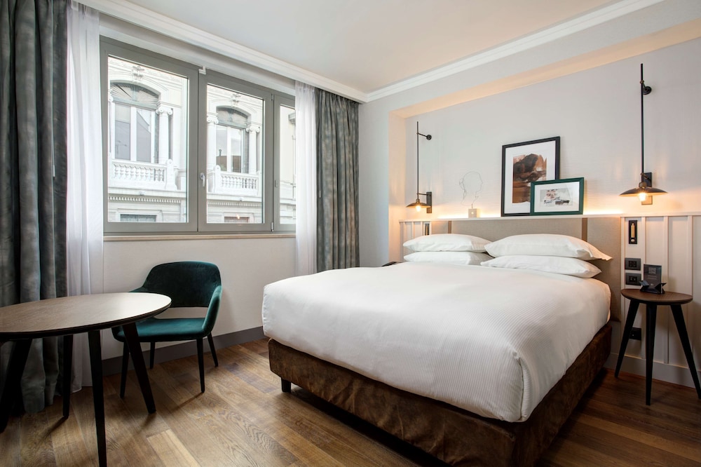 DoubleTree by Hilton Rome Monti — Hotel rooms in Rome, Lazio