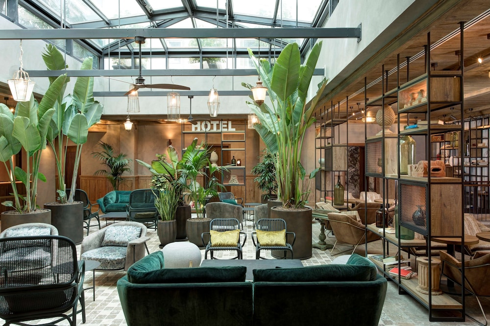 DoubleTree by Hilton Rome Monti — Hotel building in Rome, Lazio