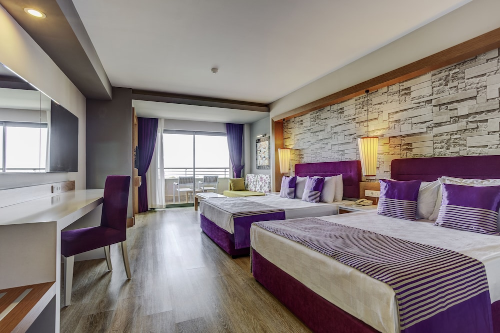 Tui Magic Life Jacaranda - All Inclusive — Hotel rooms in Side