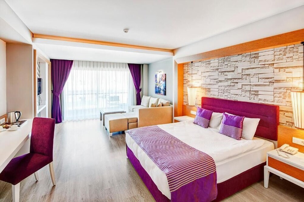 Tui Magic Life Jacaranda - All Inclusive — Hotel rooms in Side