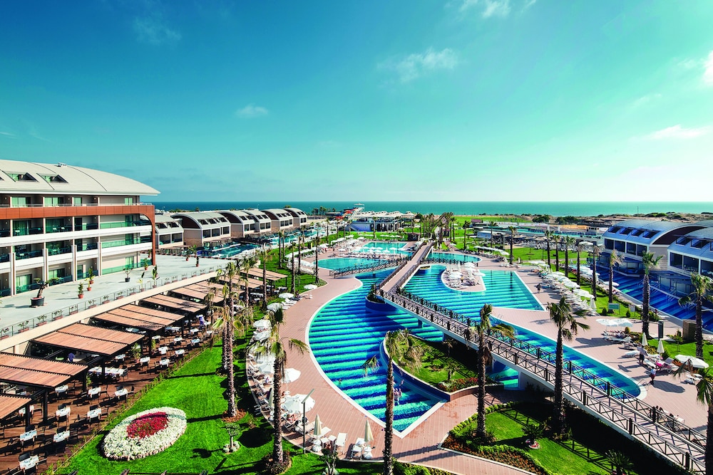 Tui Magic Life Jacaranda - All Inclusive — Main photo in Side