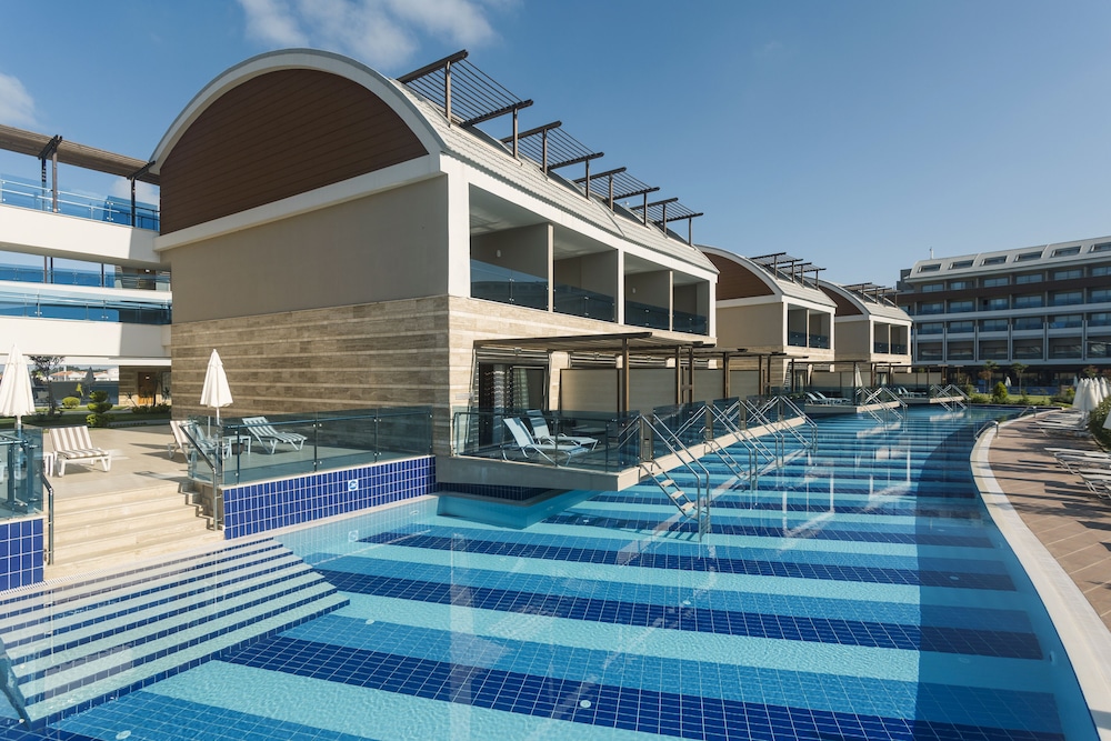 Tui Magic Life Jacaranda - All Inclusive — Swimming pool in Side