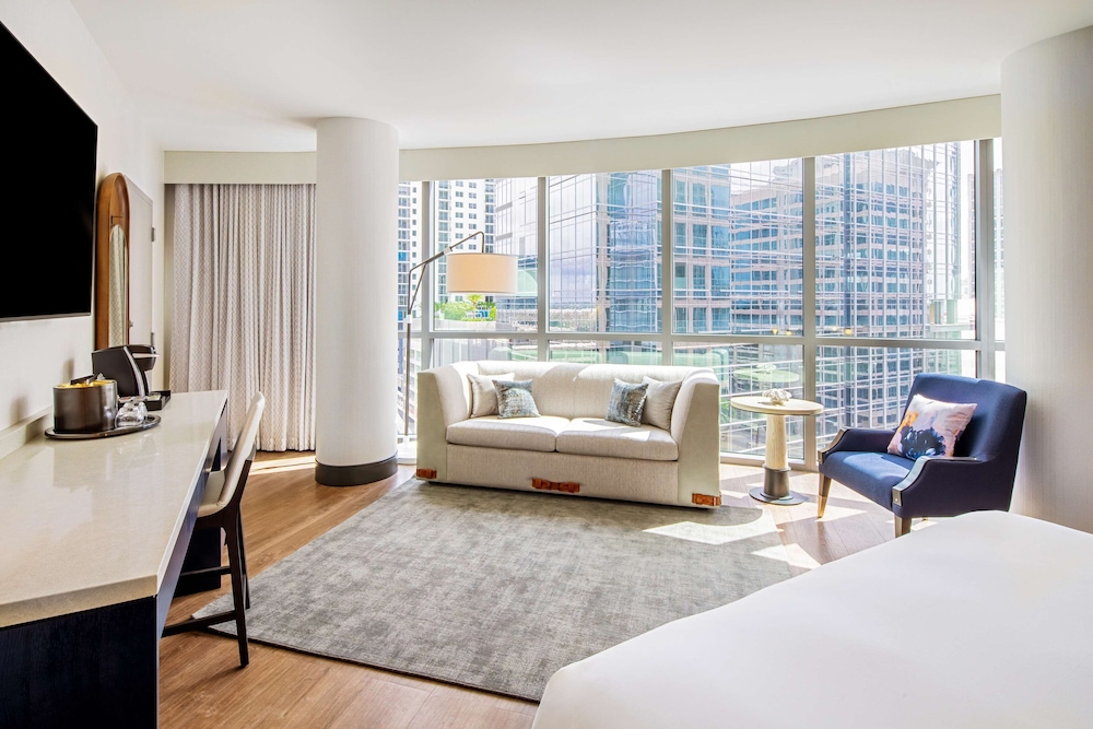 Hyatt Centric Las Olas Fort Lauderdale — Hotel rooms in Fort Lauderdale, Florida