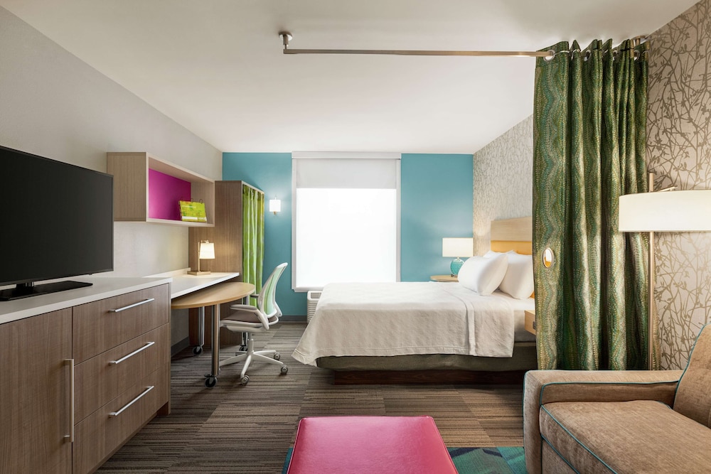 Home2 Suites by Hilton Fernandina Beach Amelia Island, FL — Hotel rooms in Amelia Island, Florida