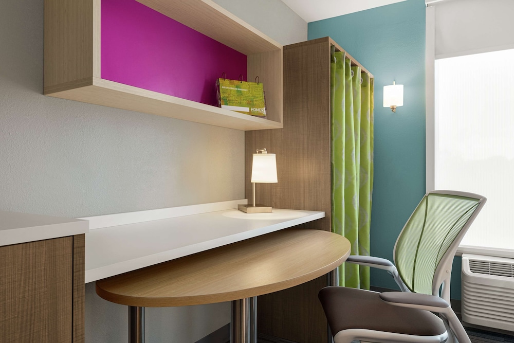 Home2 Suites by Hilton Fernandina Beach Amelia Island, FL — Hotel rooms in Amelia Island, Florida