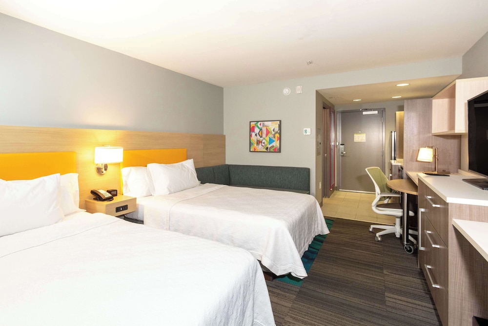 Home2 Suites by Hilton Fernandina Beach Amelia Island, FL — Hotel rooms in Amelia Island, Florida