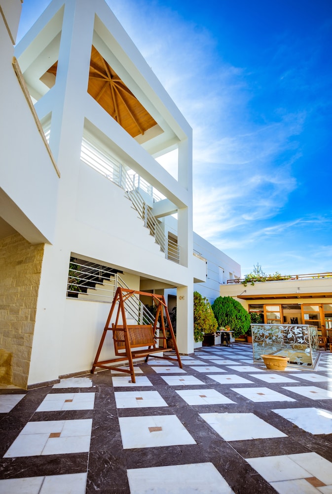 Anais Collection Hotels & Suites by GHH — Hotel building in Chania