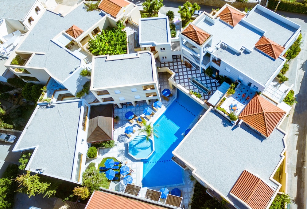 Anais Collection Hotels & Suites by GHH — Hotel building in Chania
