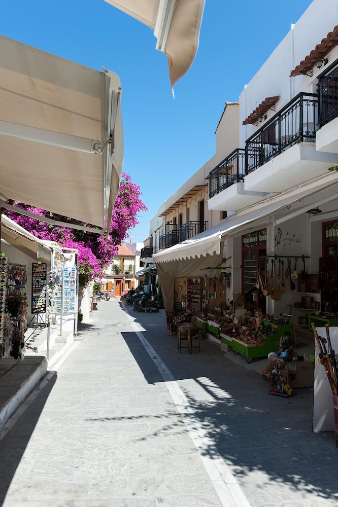 Pallazzo Fortezza — Attractions in the area in Rethymnon