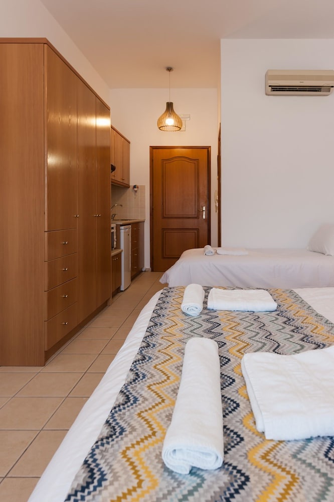 Pallazzo Fortezza — Hotel rooms in Rethymnon