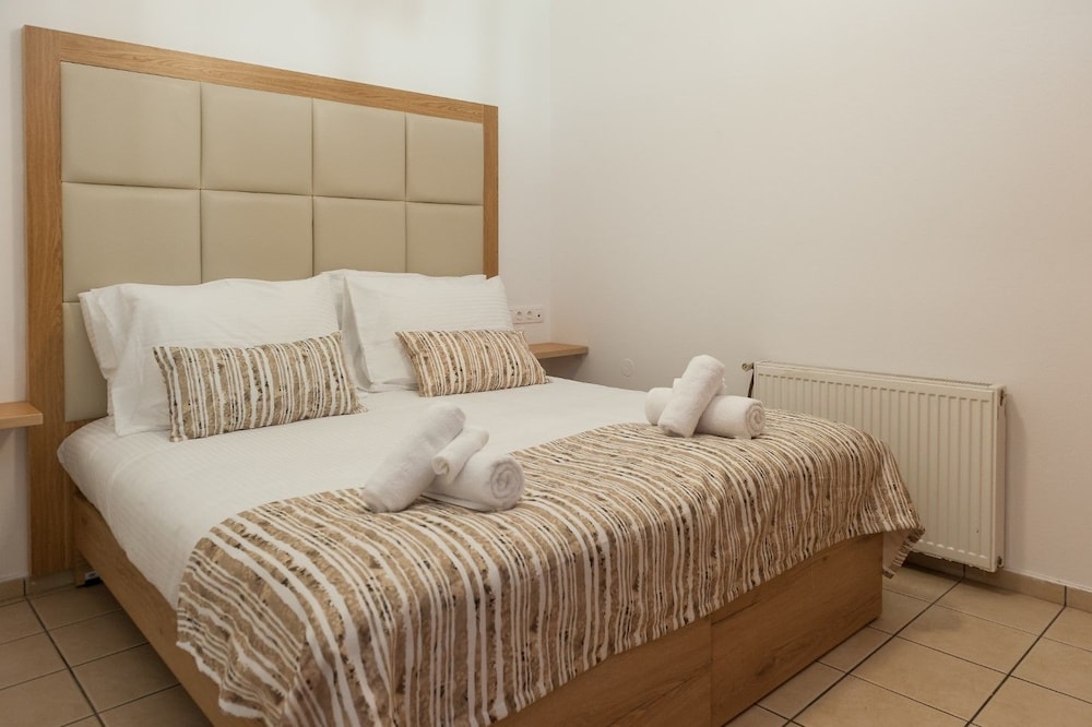 Pallazzo Fortezza — Hotel rooms in Rethymnon